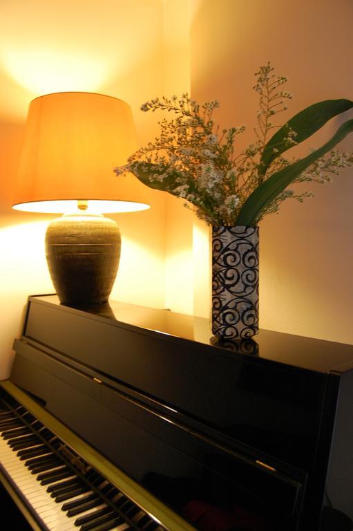 B&B Strasburgo Палермо Екстериор снимка