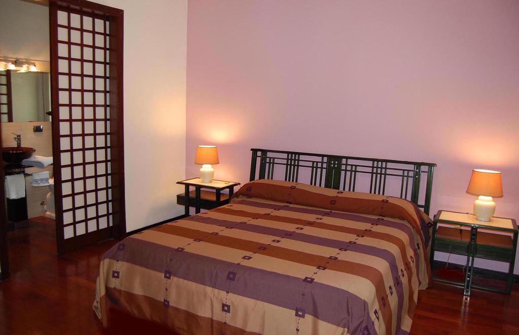 B&B Strasburgo Палермо Екстериор снимка